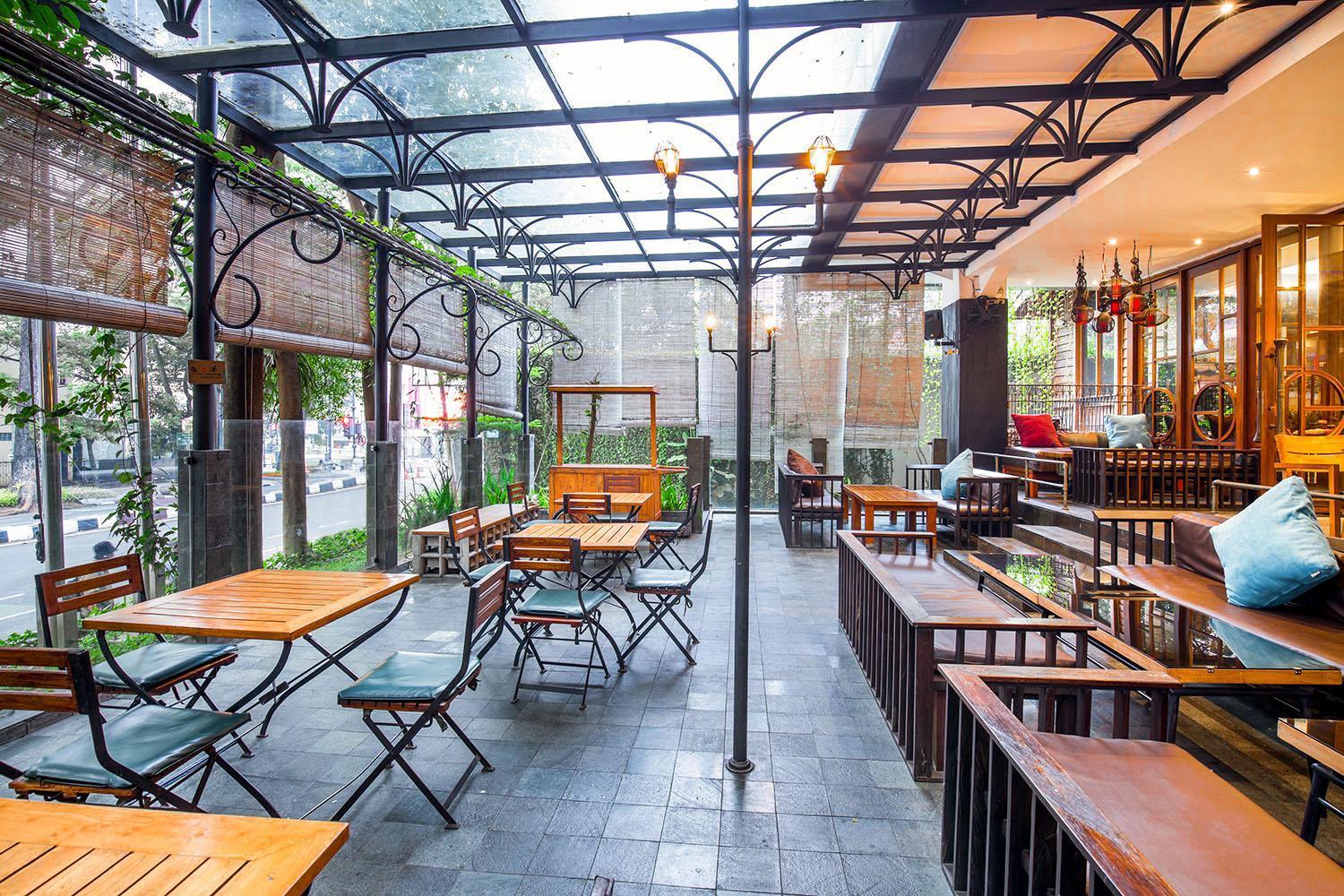 Готель The 1O1 Bandung Dago Екстер'єр фото